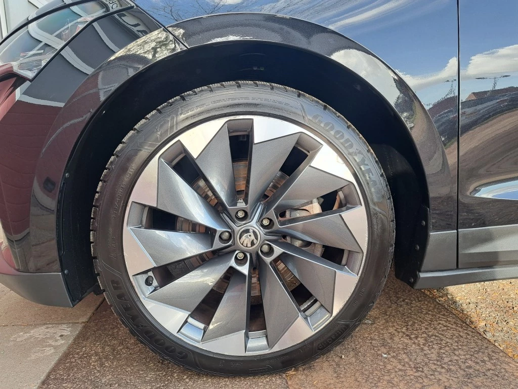 Hoofdafbeelding Škoda Enyaq iV