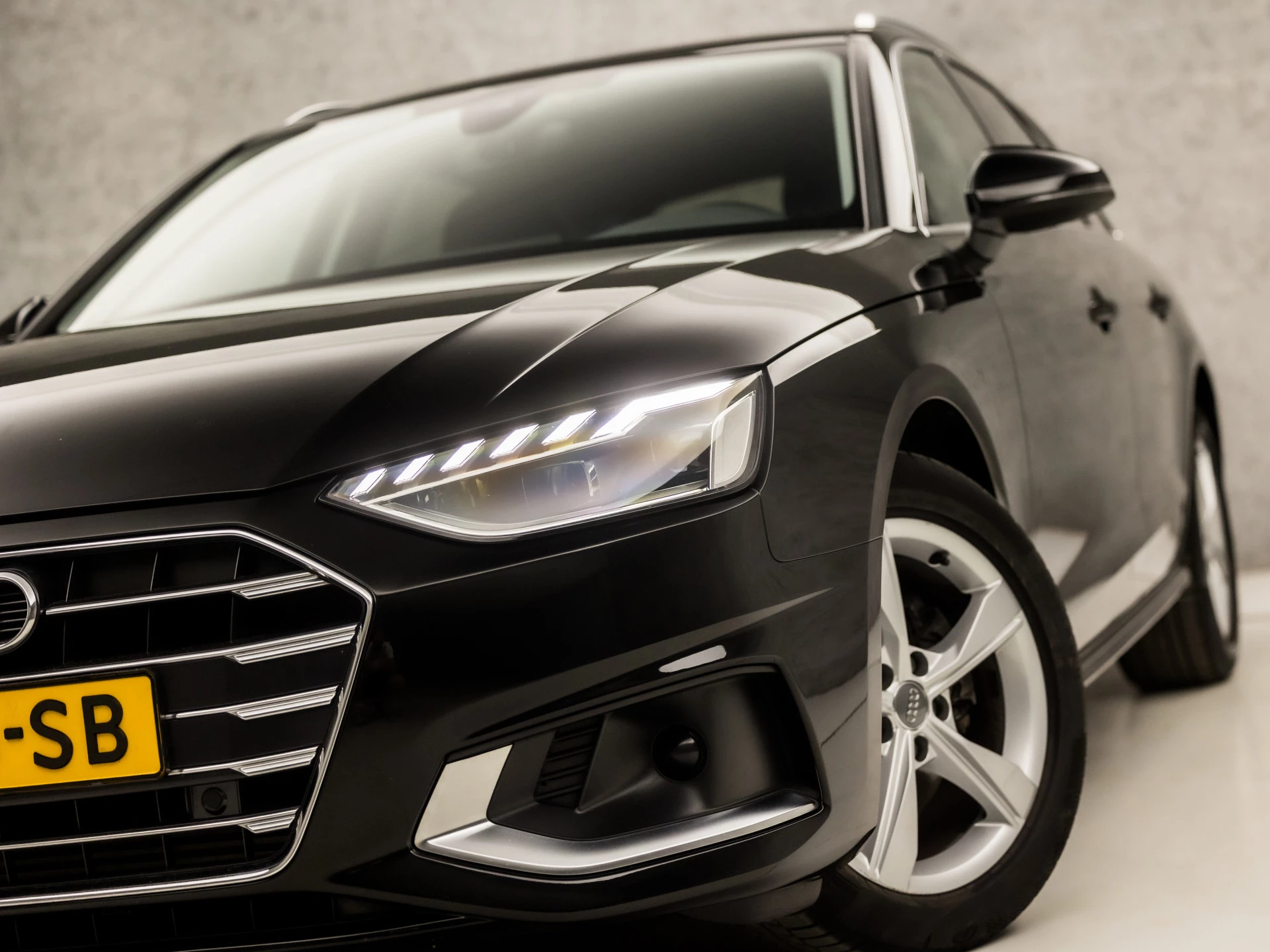 Hoofdafbeelding Audi A4