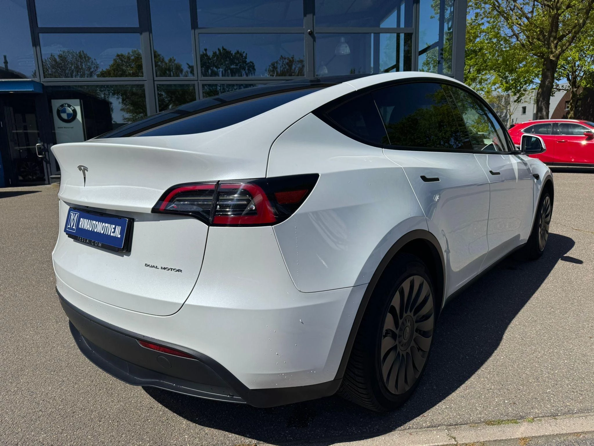 Hoofdafbeelding Tesla Model Y