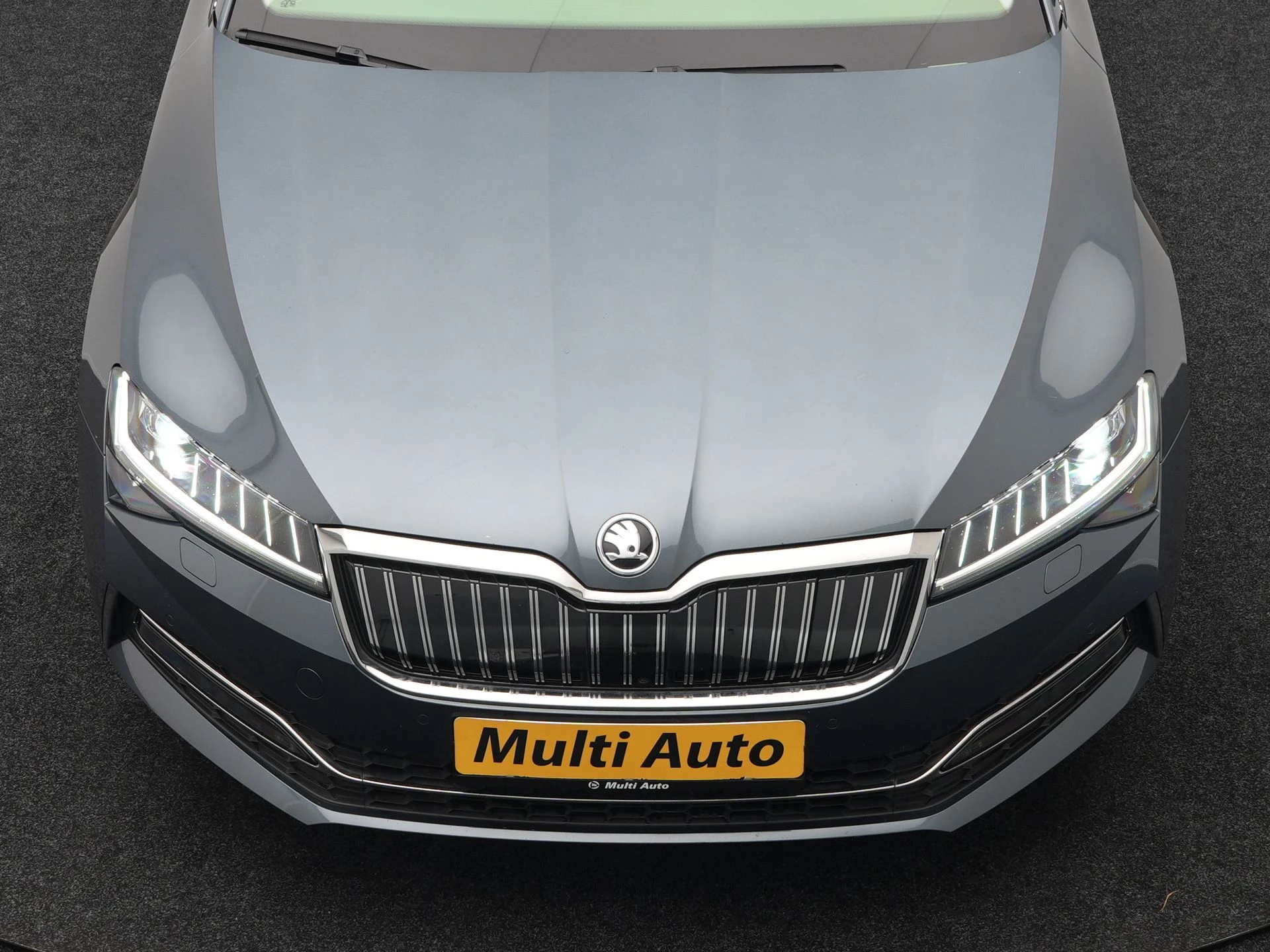 Hoofdafbeelding Škoda Superb