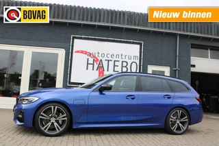 BMW 3 Serie 330e X-Drive M-Sport High Executive Leder Panorama HEUD 292 PK