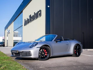 Hoofdafbeelding Porsche 911 Porsche 911 Cabrio 3.0 Carrera l LED l Camera l 20"