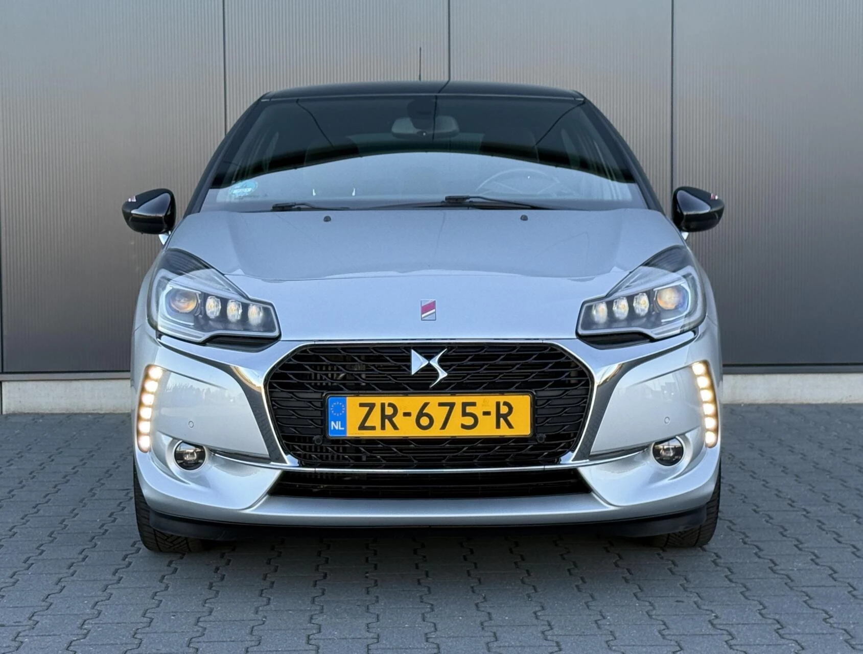 Hoofdafbeelding DS DS 3