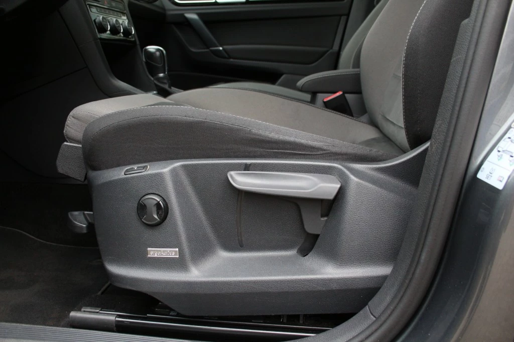 Hoofdafbeelding Volkswagen Golf Sportsvan