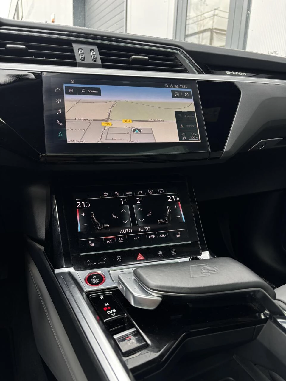 Hoofdafbeelding Audi e-tron