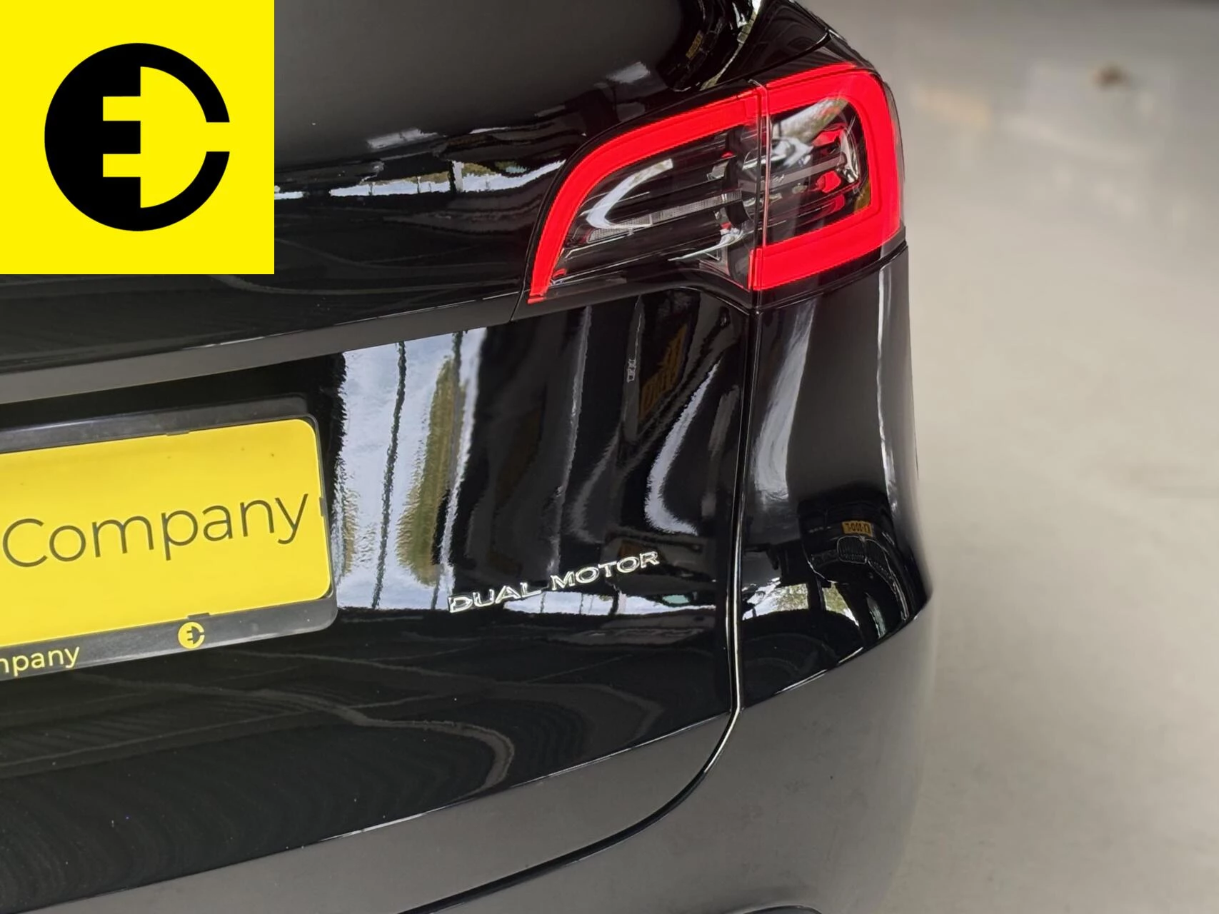 Hoofdafbeelding Tesla Model Y