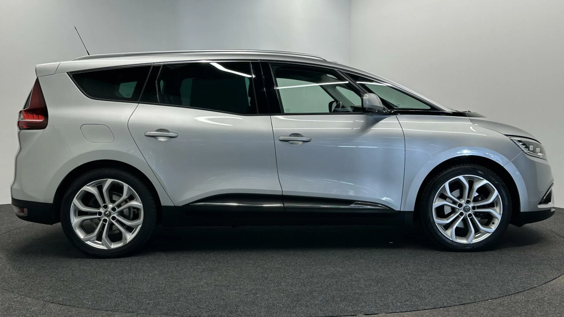 Hoofdafbeelding Renault Grand Scénic
