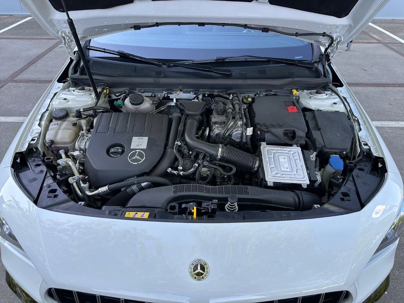 Hoofdafbeelding Mercedes-Benz CLA