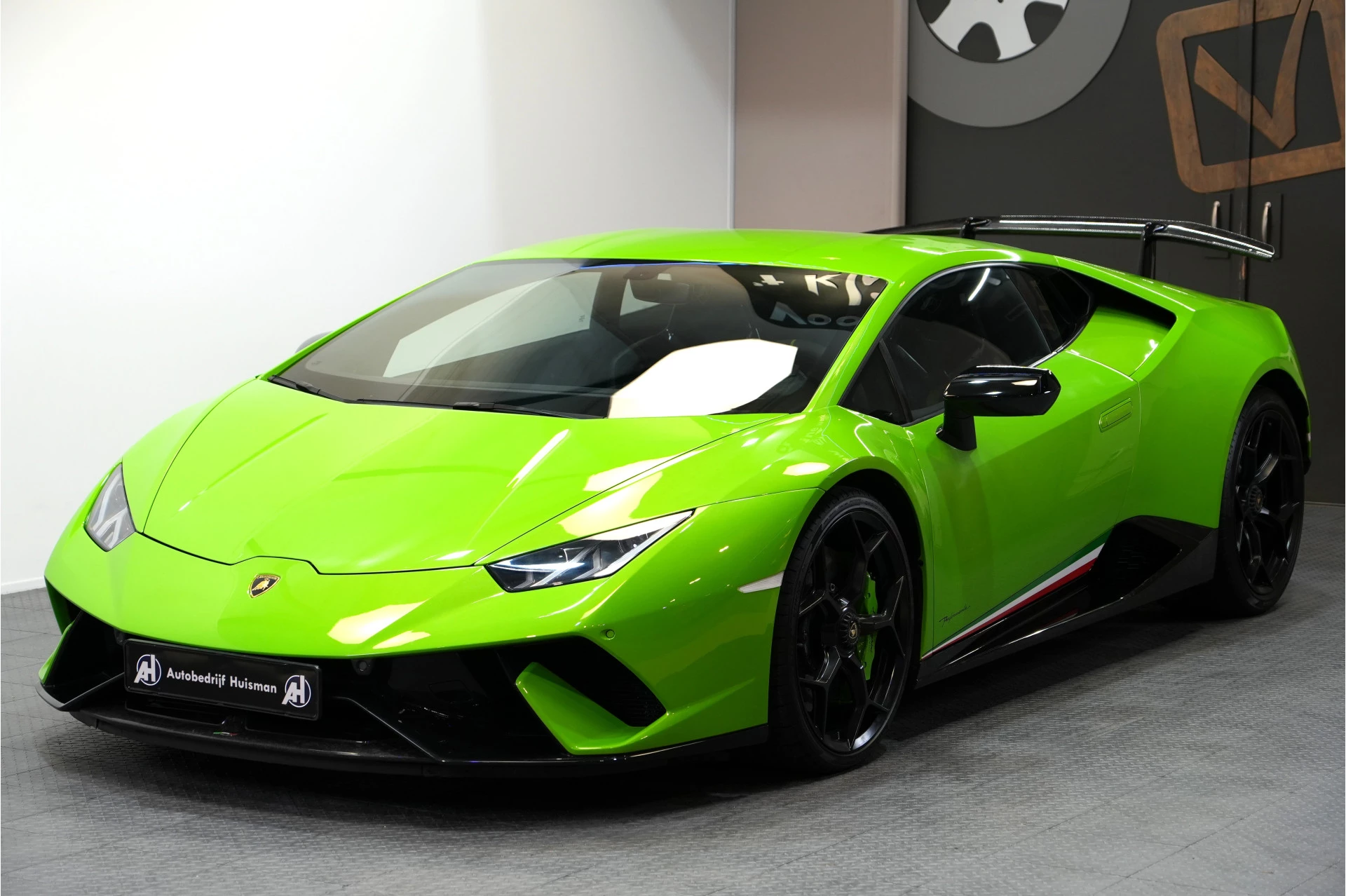 Hoofdafbeelding Lamborghini Huracán