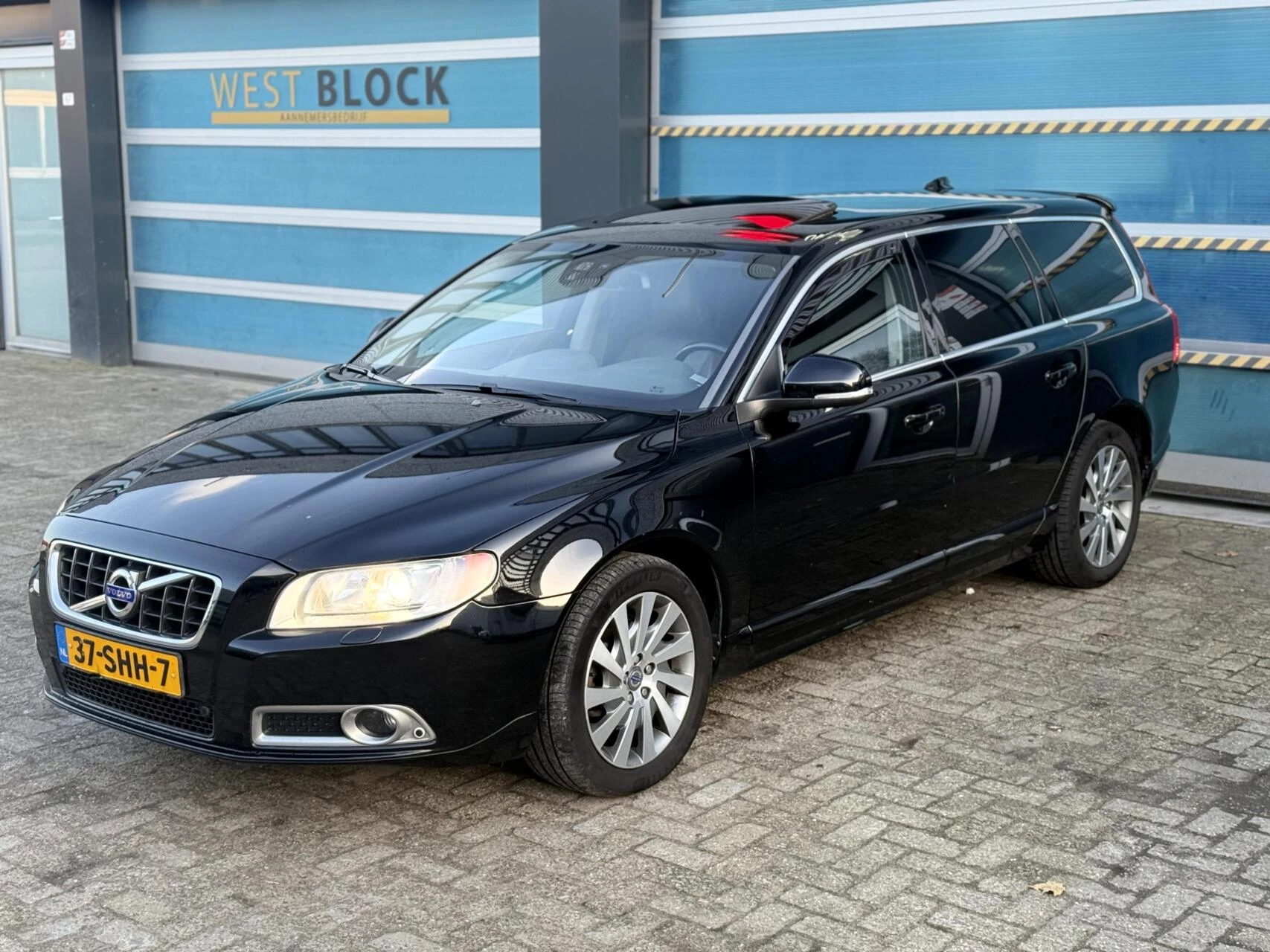 Hoofdafbeelding Volvo V70