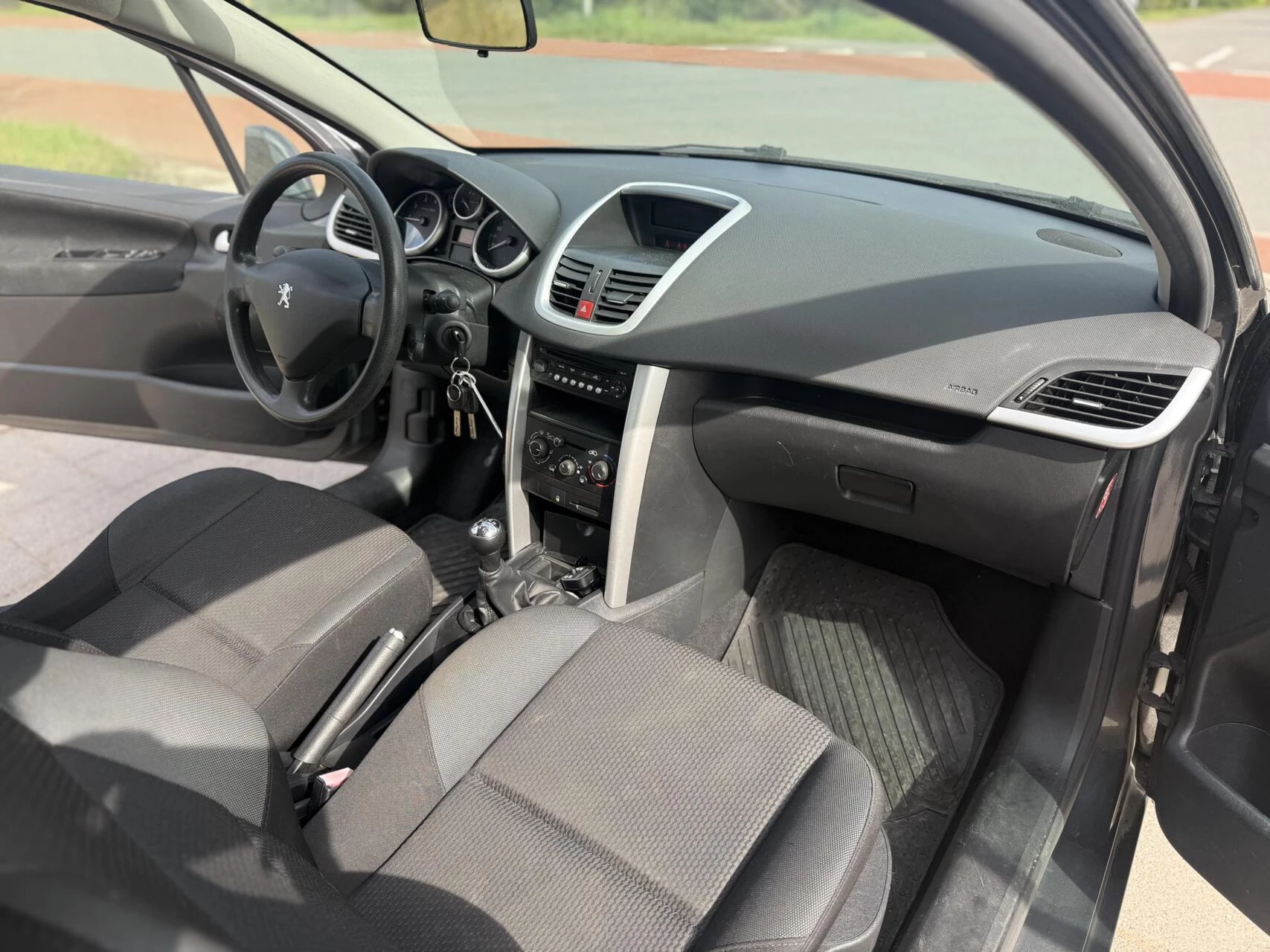 Hoofdafbeelding Peugeot 207