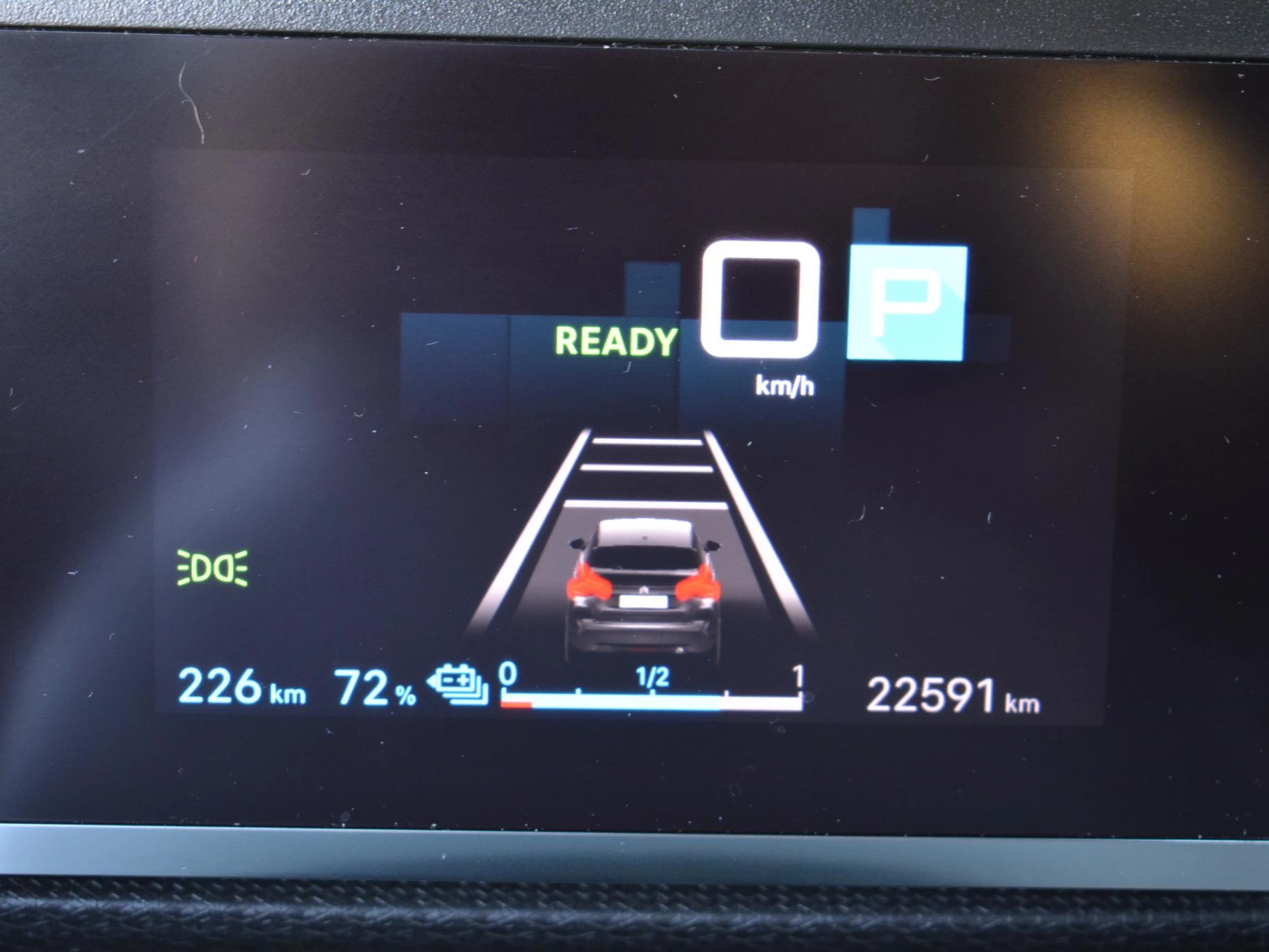 Hoofdafbeelding Citroën ë-C4
