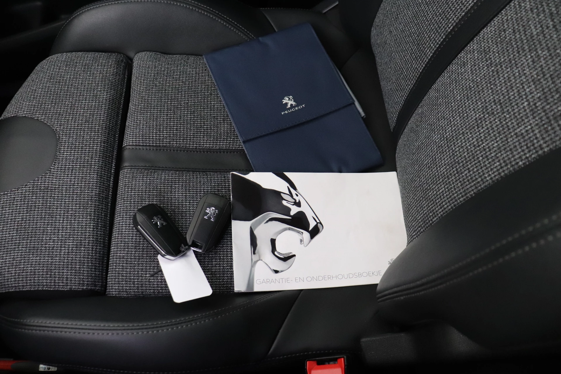 Hoofdafbeelding Peugeot 5008