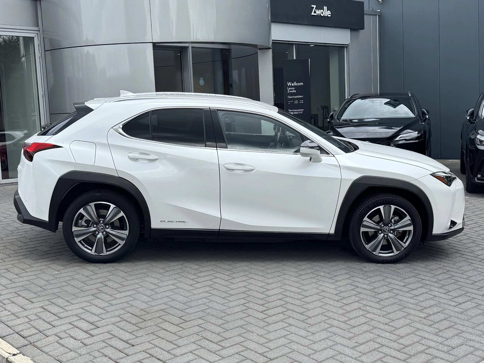 Hoofdafbeelding Lexus UX