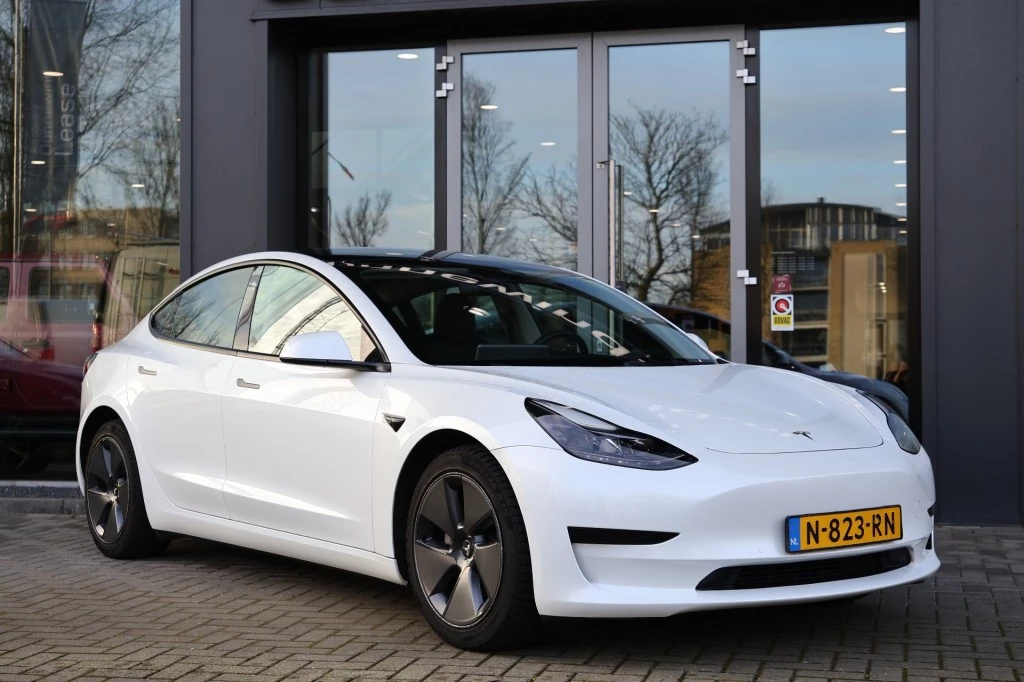 Hoofdafbeelding Tesla Model 3