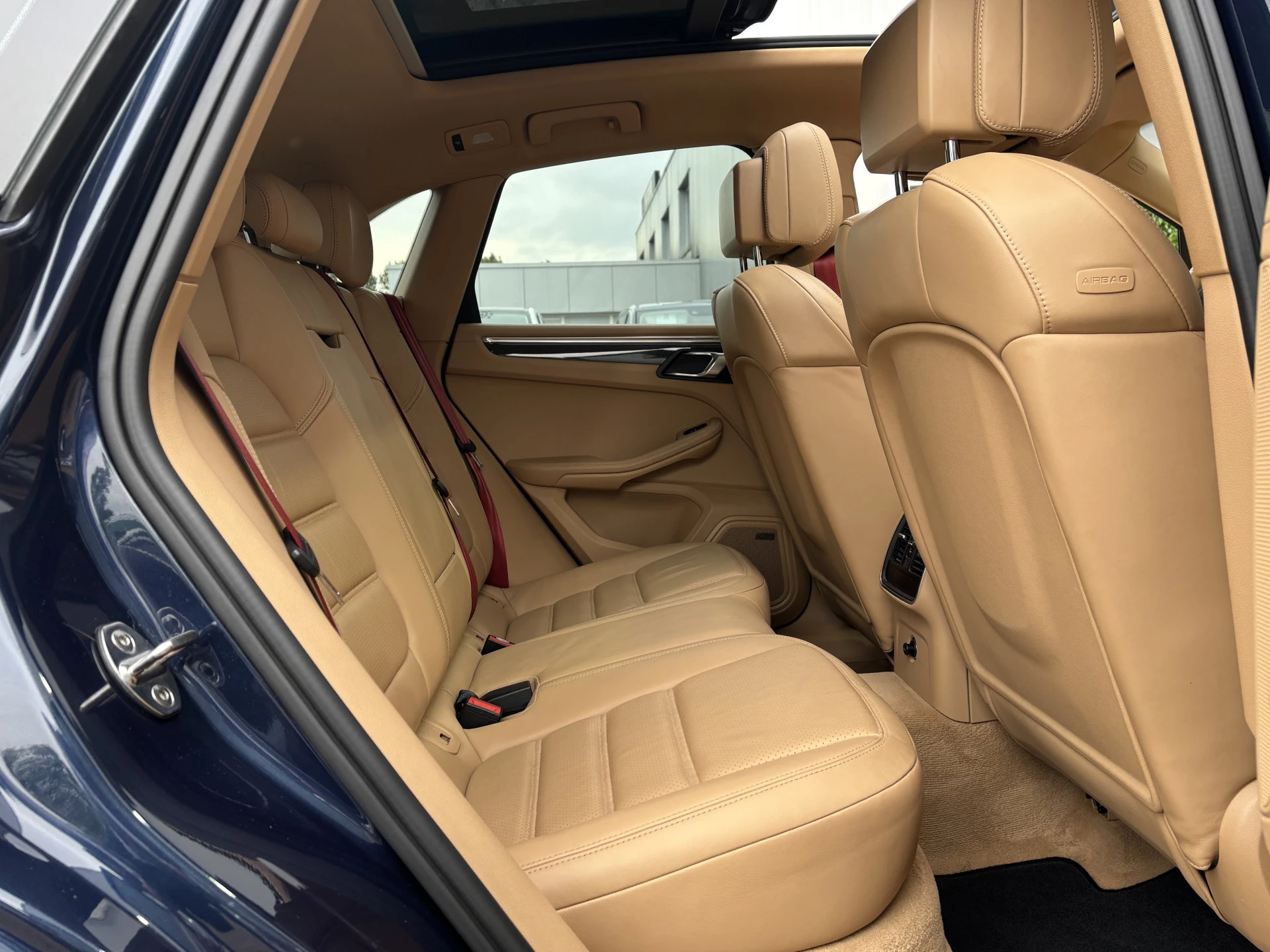 Hoofdafbeelding Porsche Macan