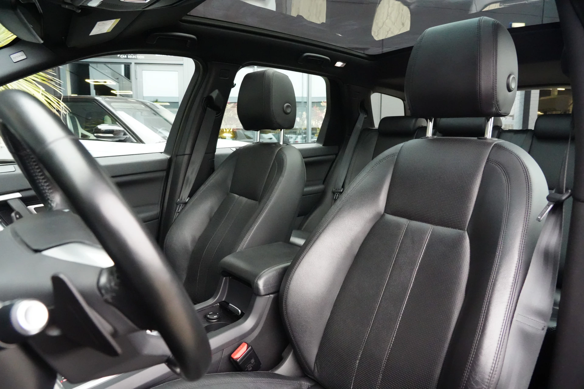 Hoofdafbeelding Land Rover Discovery Sport