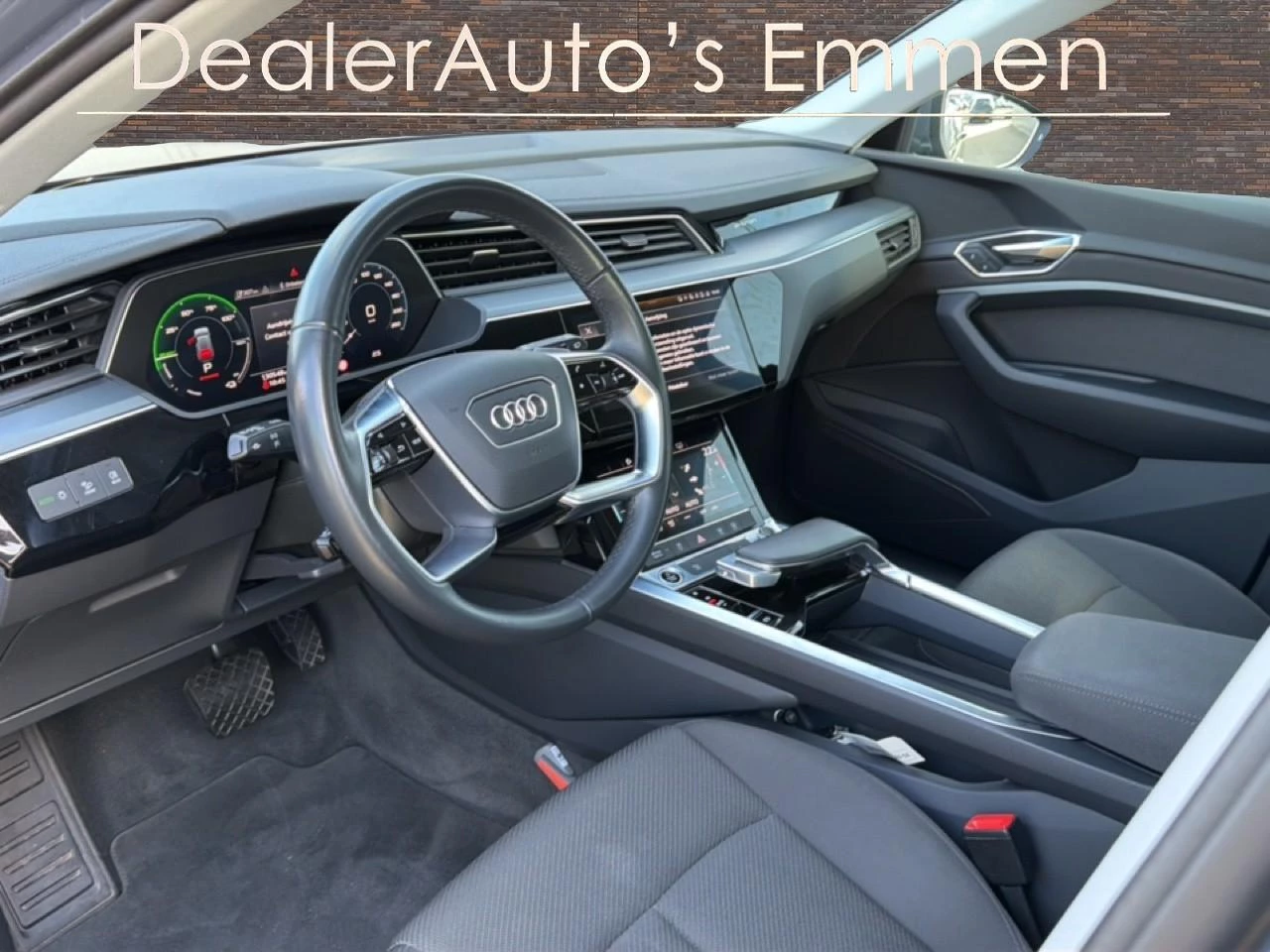 Hoofdafbeelding Audi Q8 e-tron