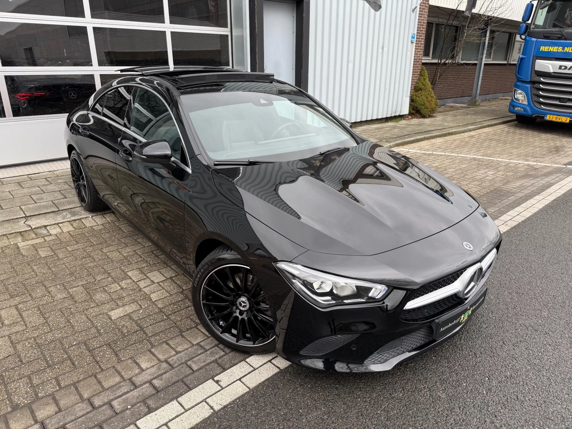 Hoofdafbeelding Mercedes-Benz CLA