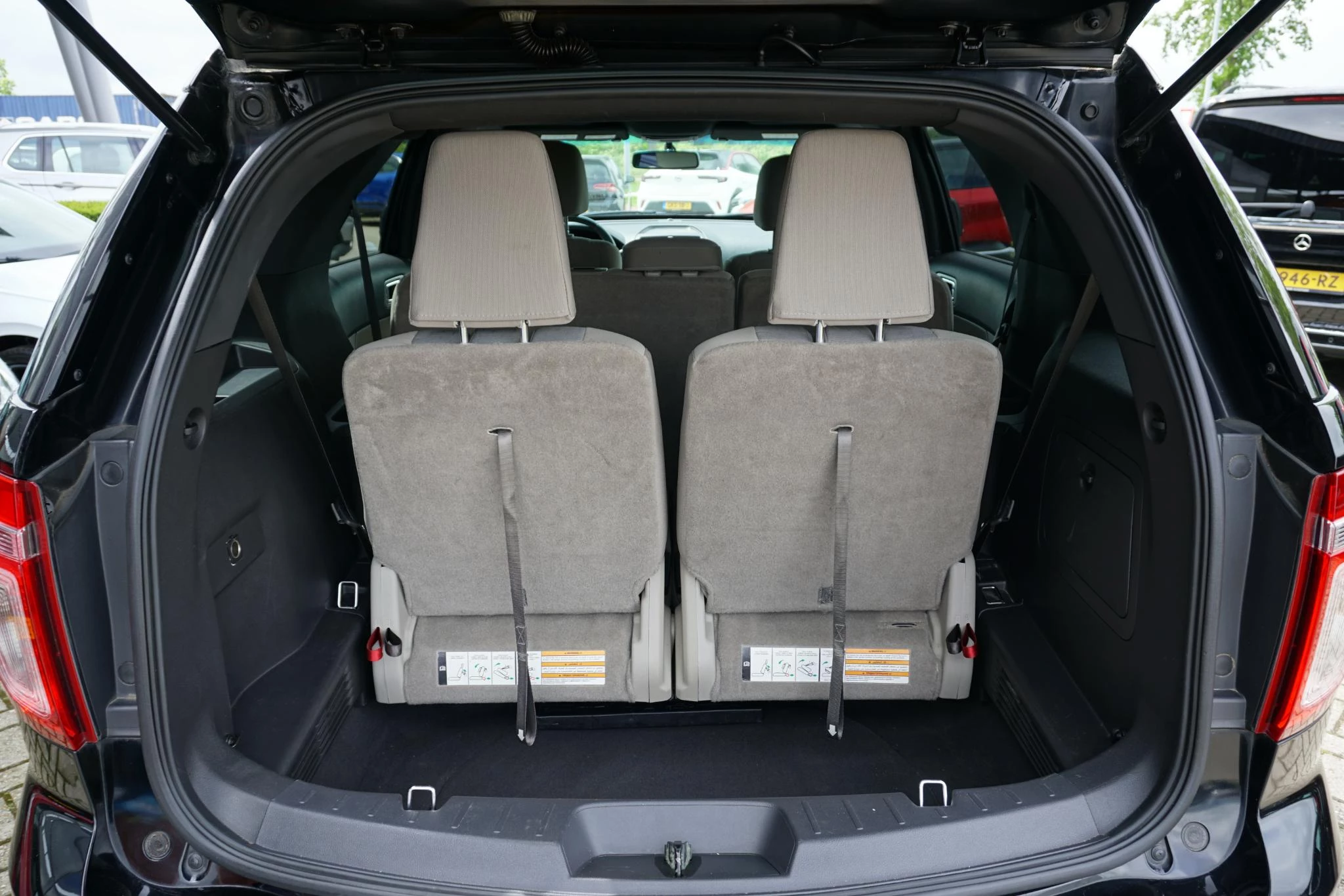 Hoofdafbeelding Ford Explorer