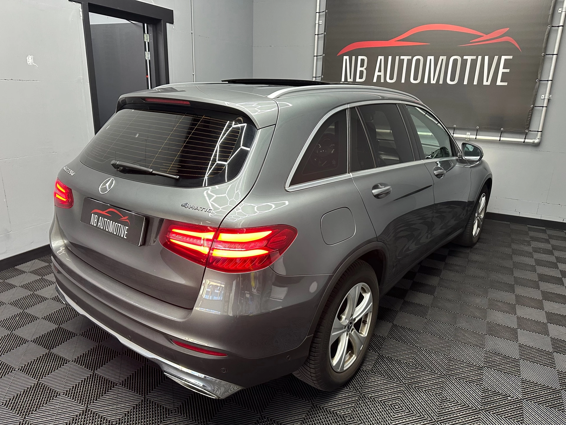 Hoofdafbeelding Mercedes-Benz GLC