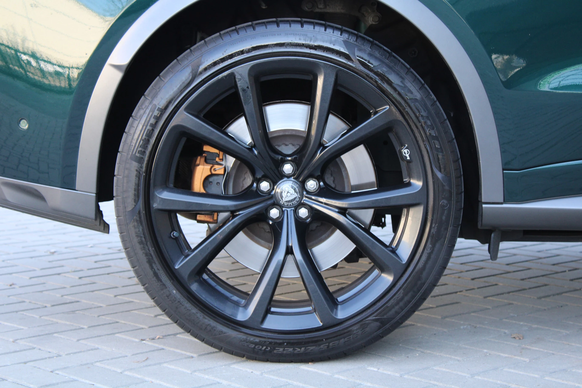 Hoofdafbeelding Jaguar F-PACE
