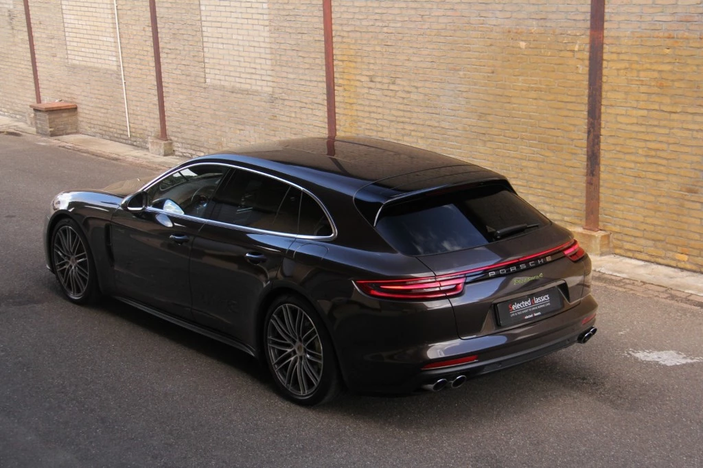 Hoofdafbeelding Porsche Panamera