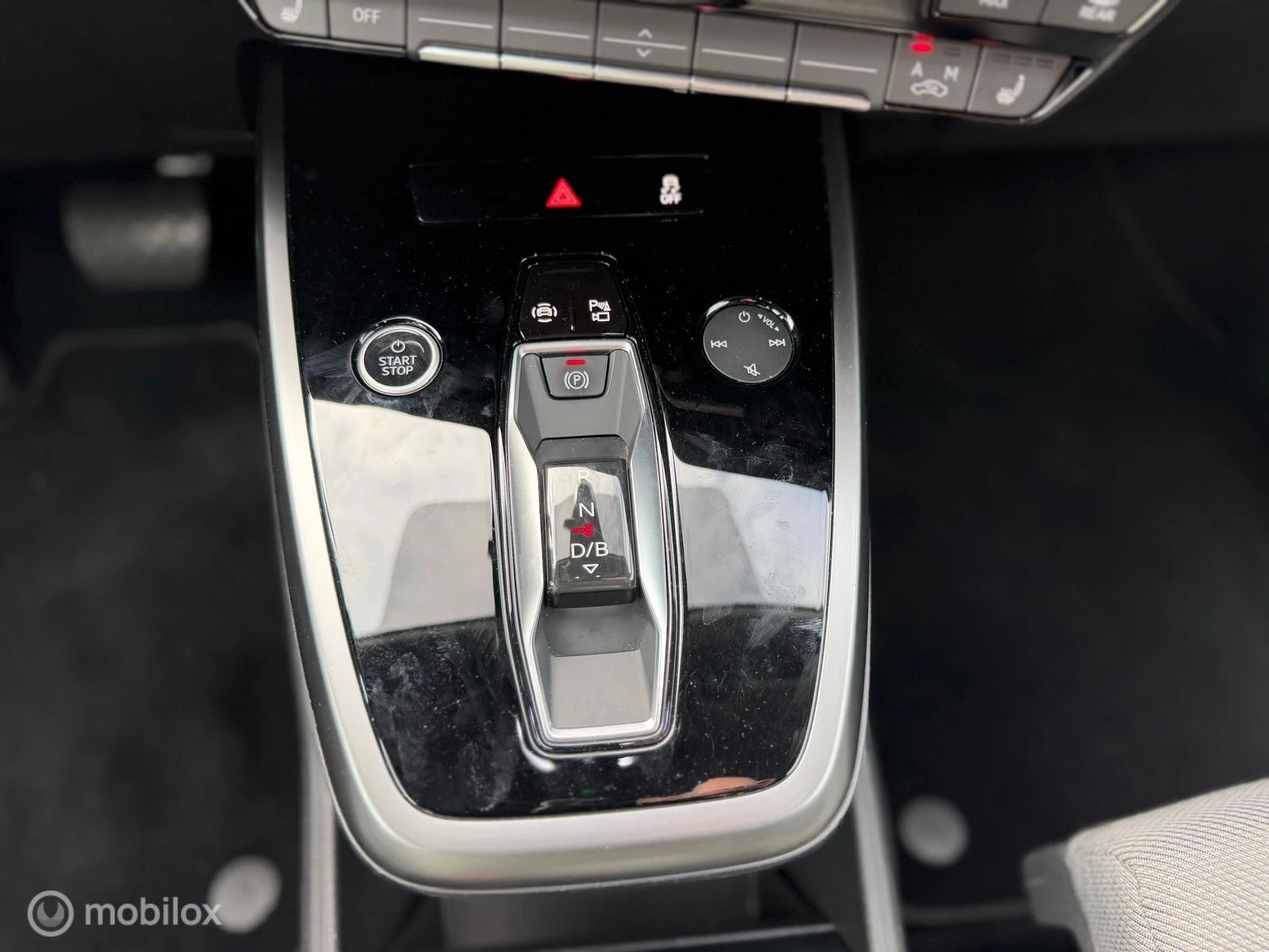 Hoofdafbeelding Audi Q4 e-tron