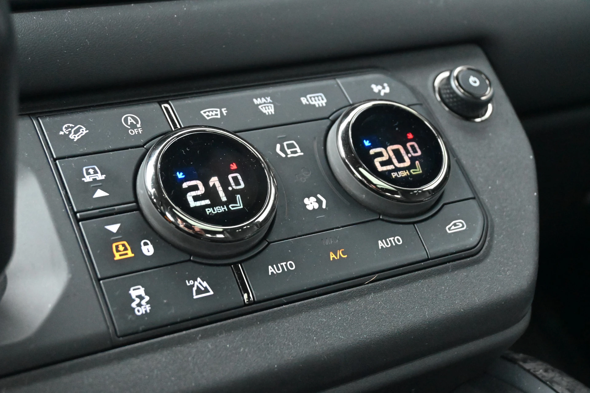 Hoofdafbeelding Land Rover Defender