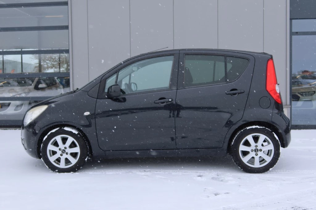 Hoofdafbeelding Opel Agila