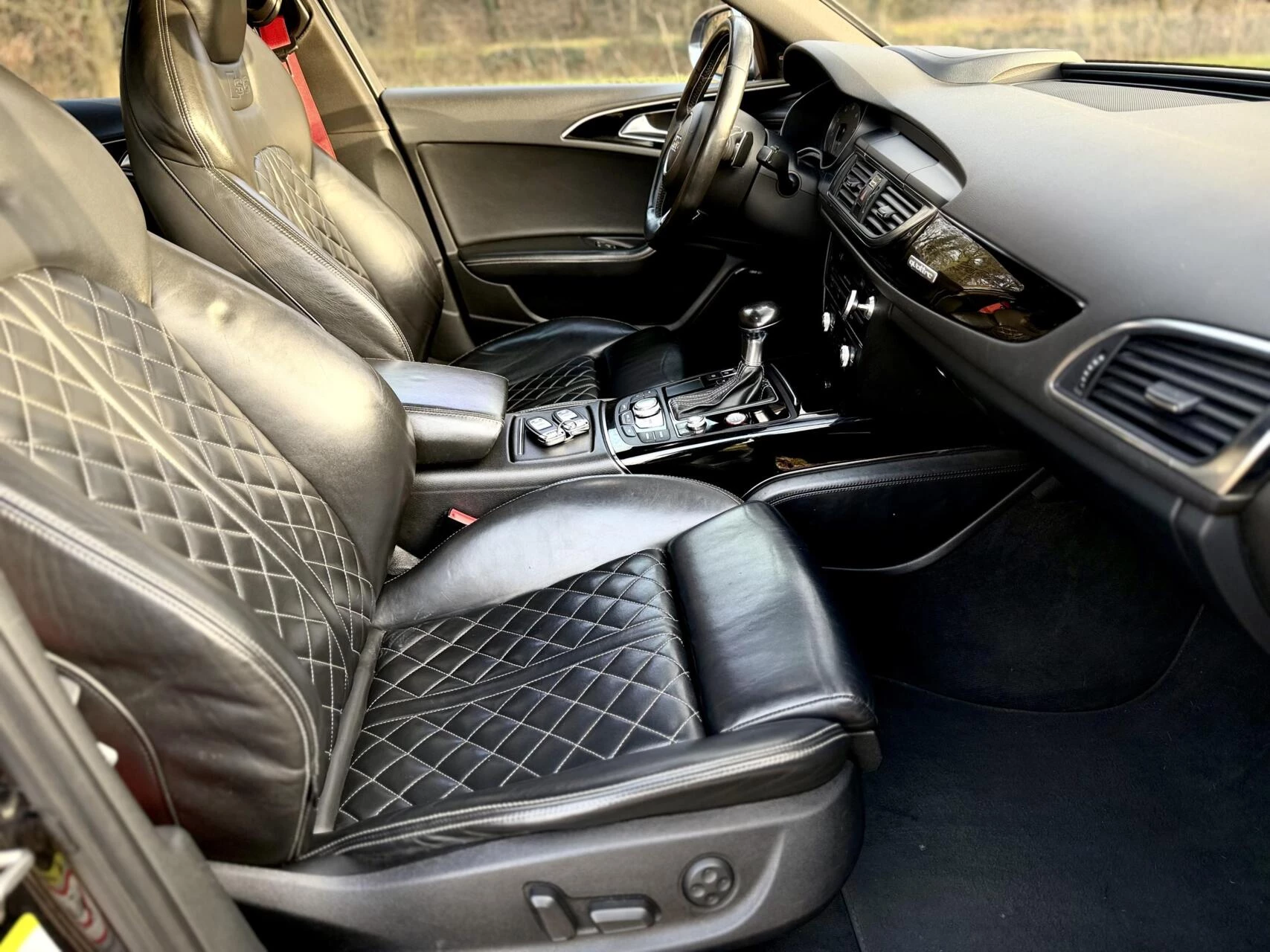 Hoofdafbeelding Audi S6