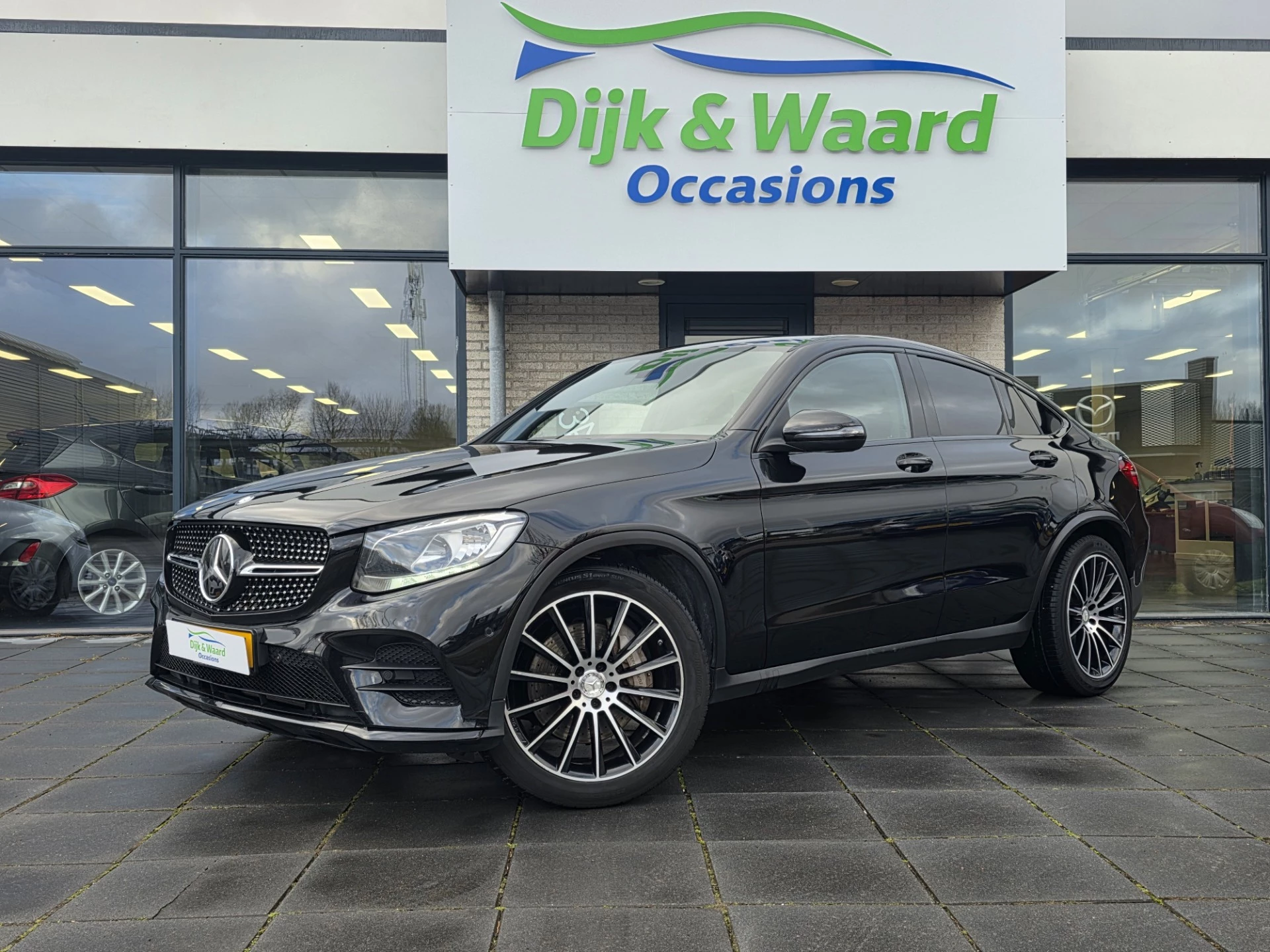 Hoofdafbeelding Mercedes-Benz GLC