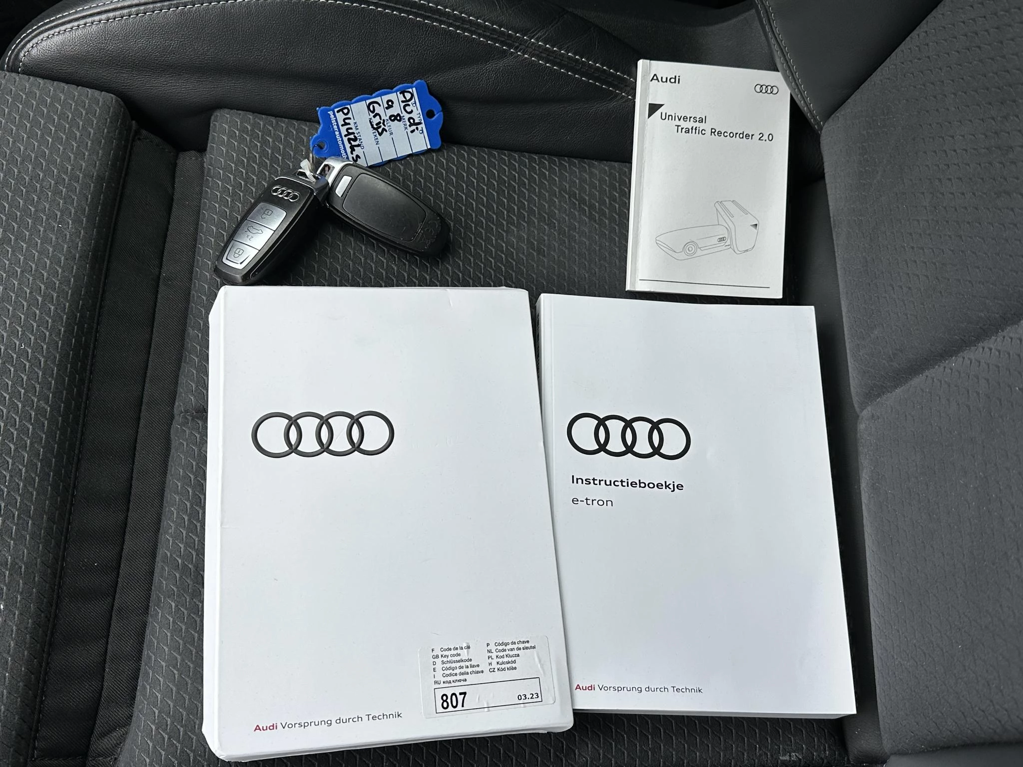 Hoofdafbeelding Audi e-tron