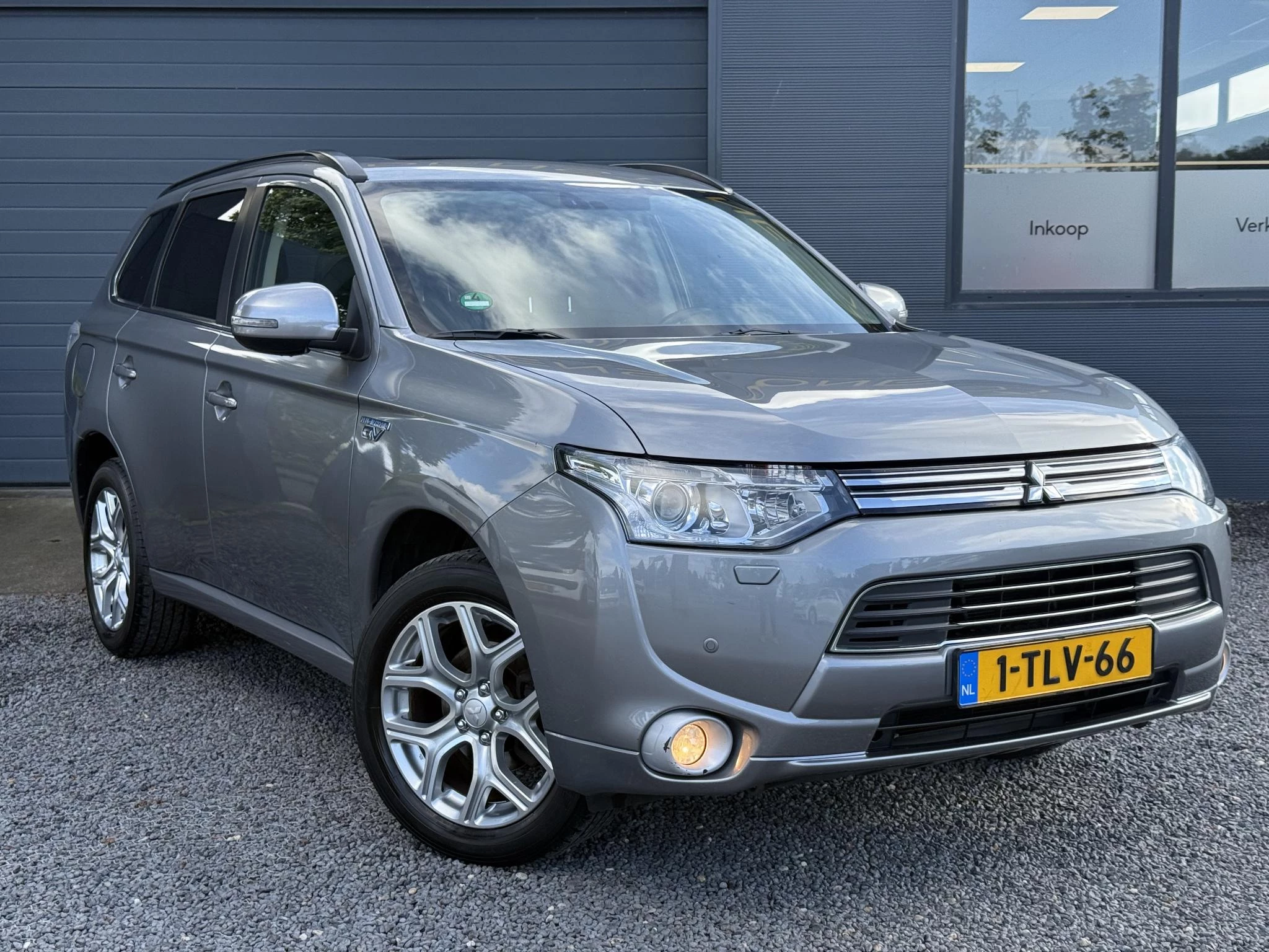 Hoofdafbeelding Mitsubishi Outlander