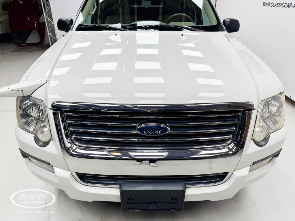 Hoofdafbeelding Ford Explorer