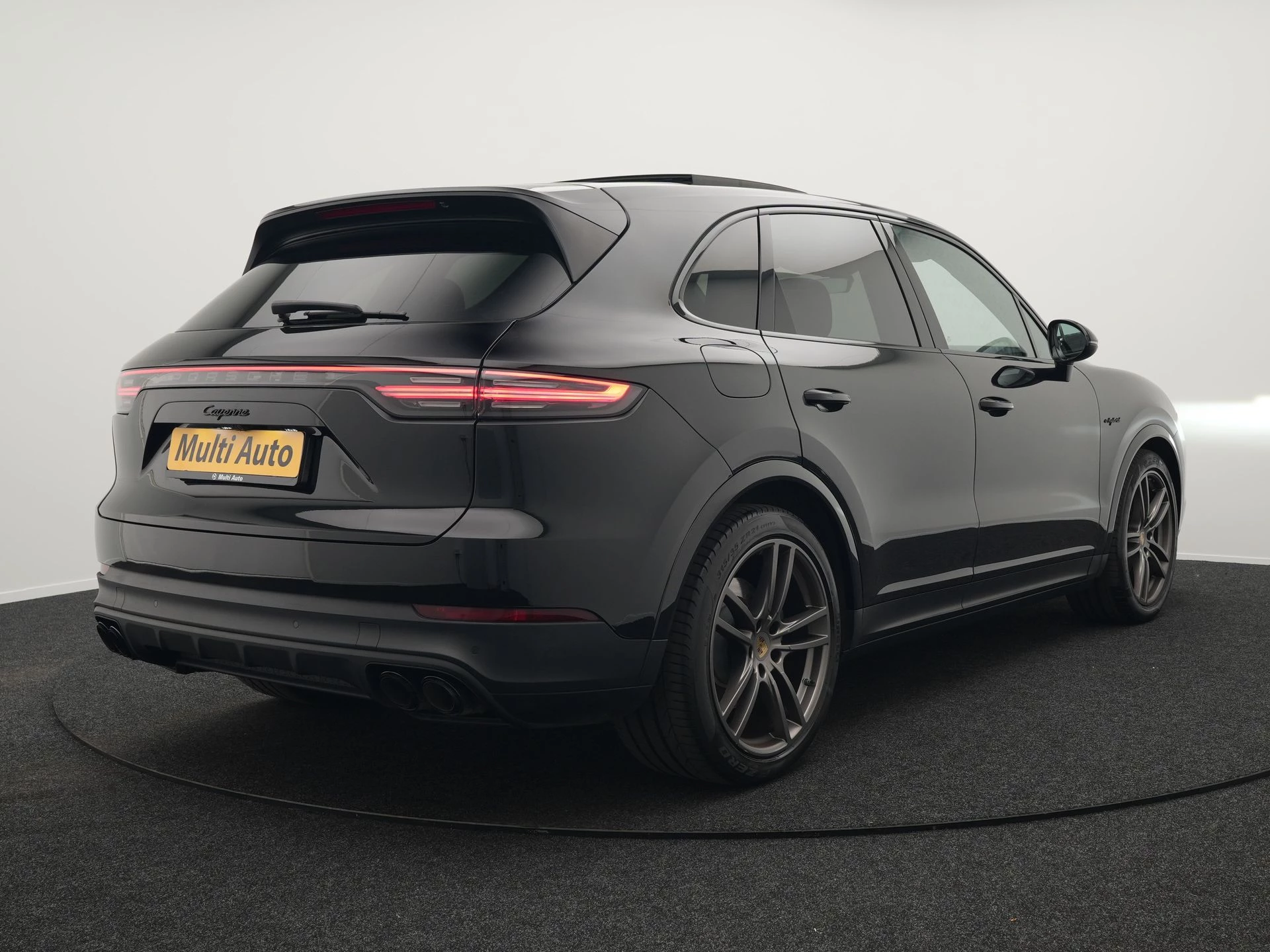 Hoofdafbeelding Porsche Cayenne