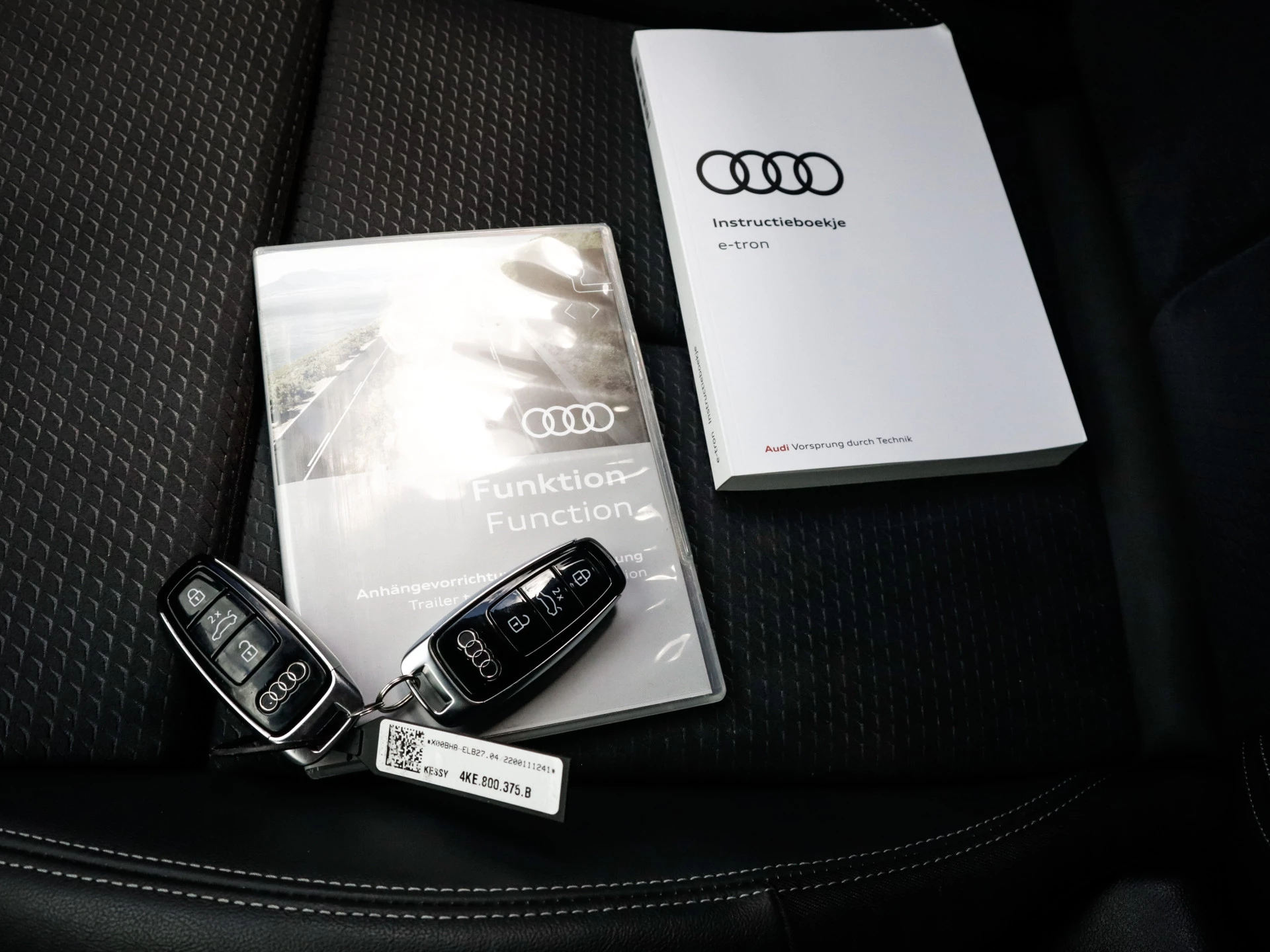Hoofdafbeelding Audi e-tron