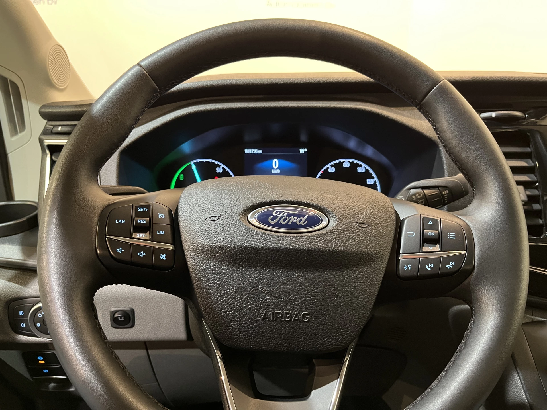 Hoofdafbeelding Ford E-Transit