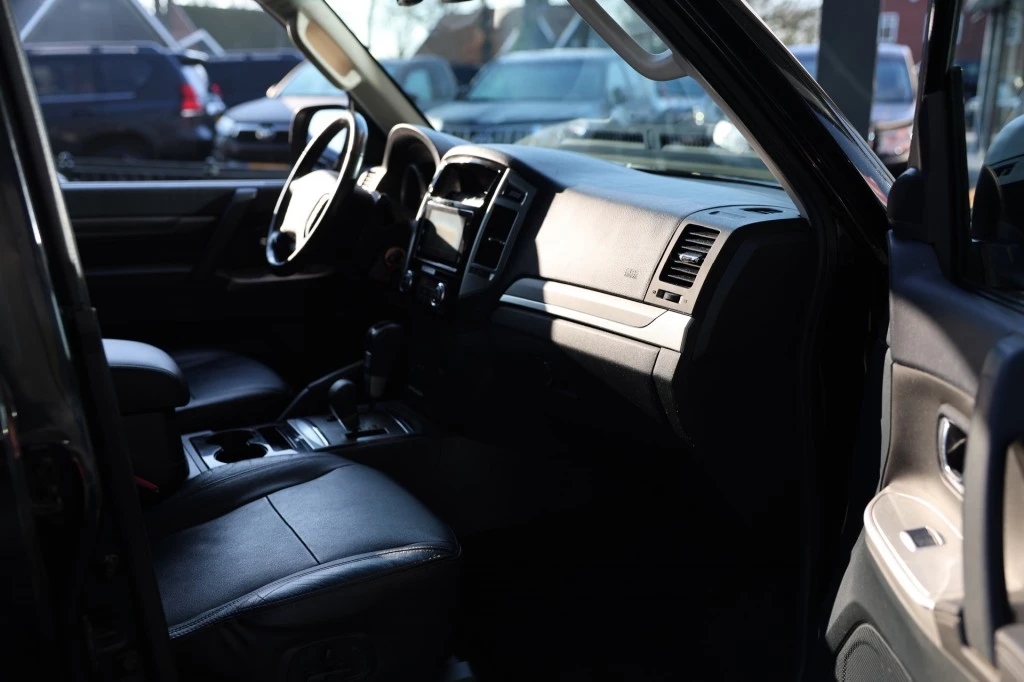 Hoofdafbeelding Mitsubishi Pajero