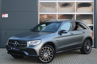 Mercedes-Benz GLC-klasse 300e 4MATIC AMG-Line | Pano | Burmester | 20''