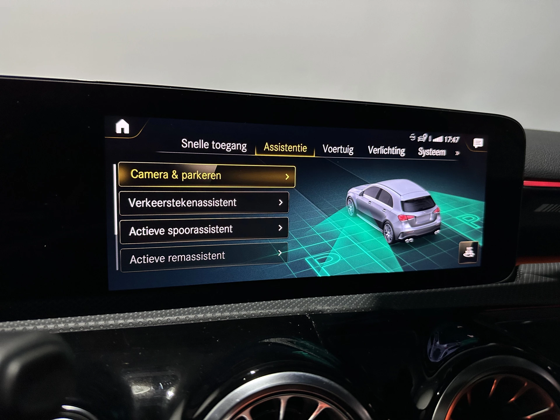 Hoofdafbeelding Mercedes-Benz A-Klasse