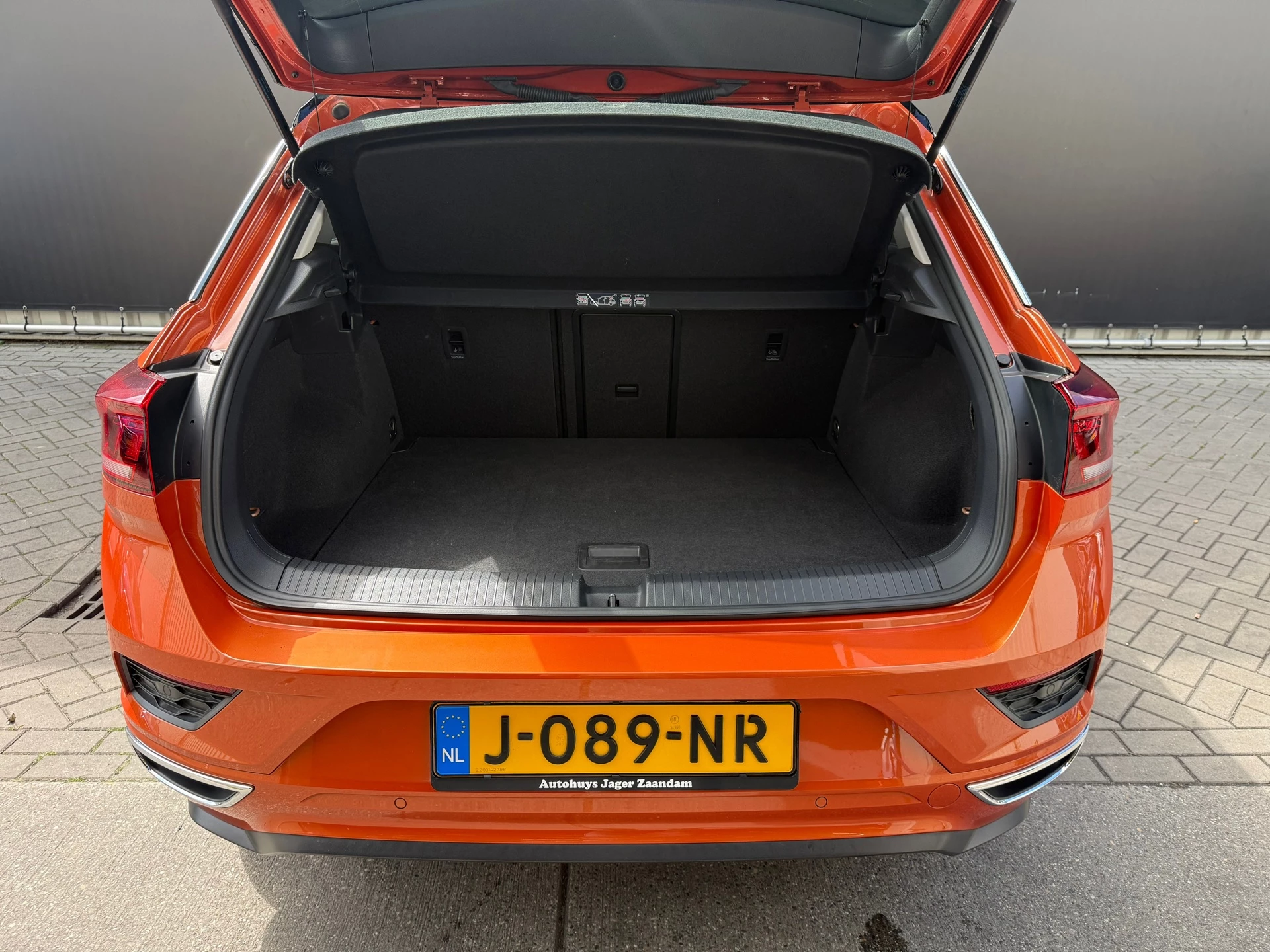 Hoofdafbeelding Volkswagen T-Roc