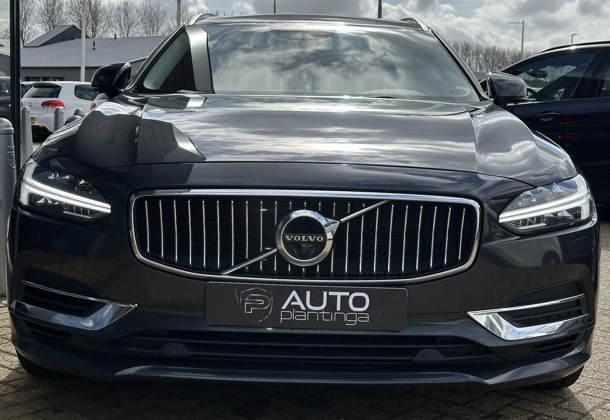 Hoofdafbeelding Volvo V90