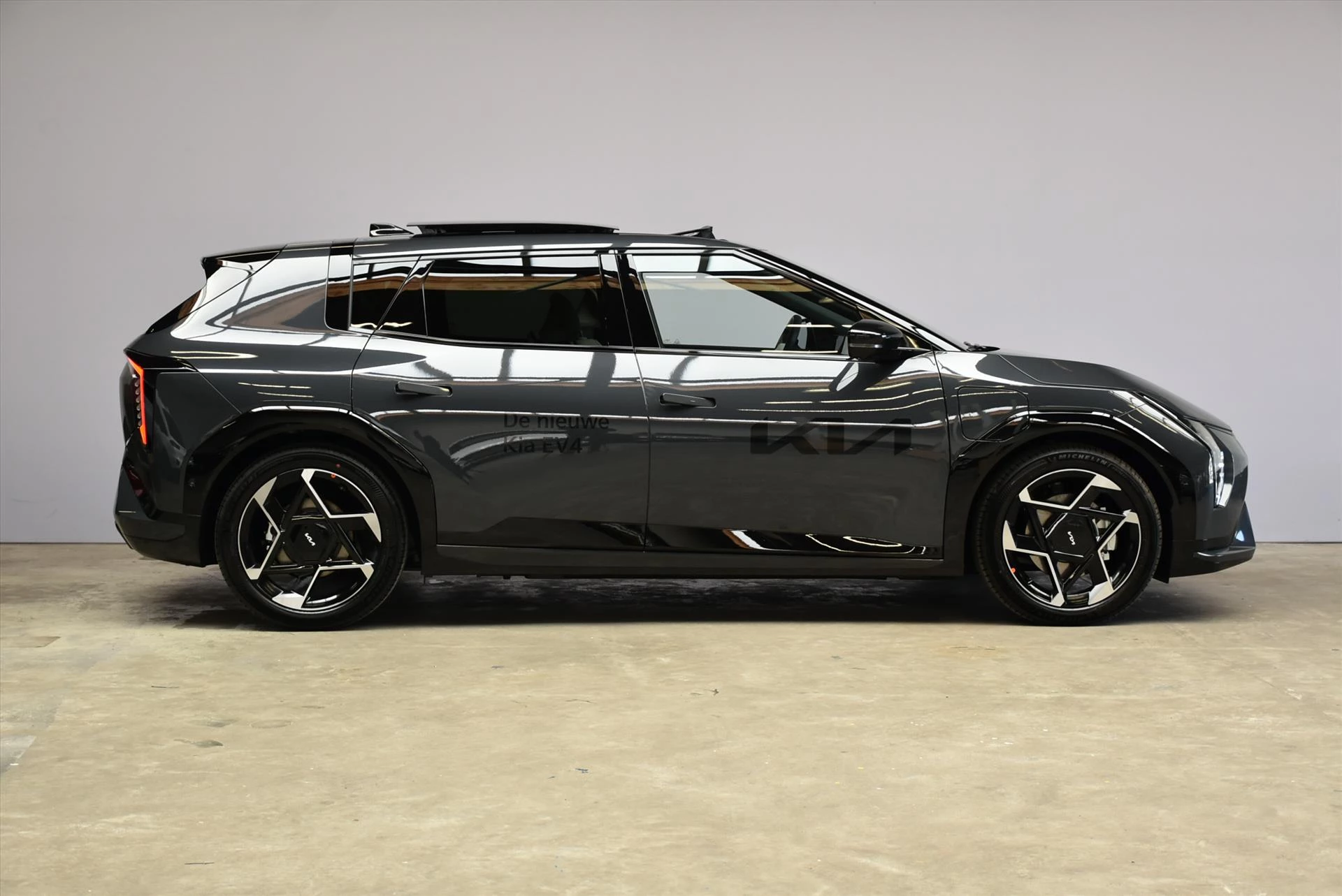 Hoofdafbeelding Kia EV4