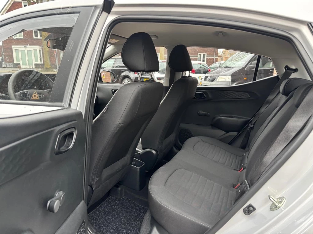 Hoofdafbeelding Hyundai i10