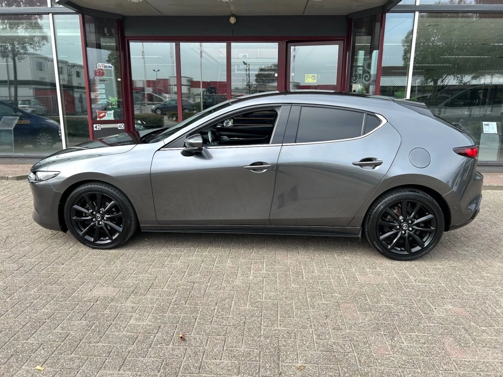 Hoofdafbeelding Mazda 3