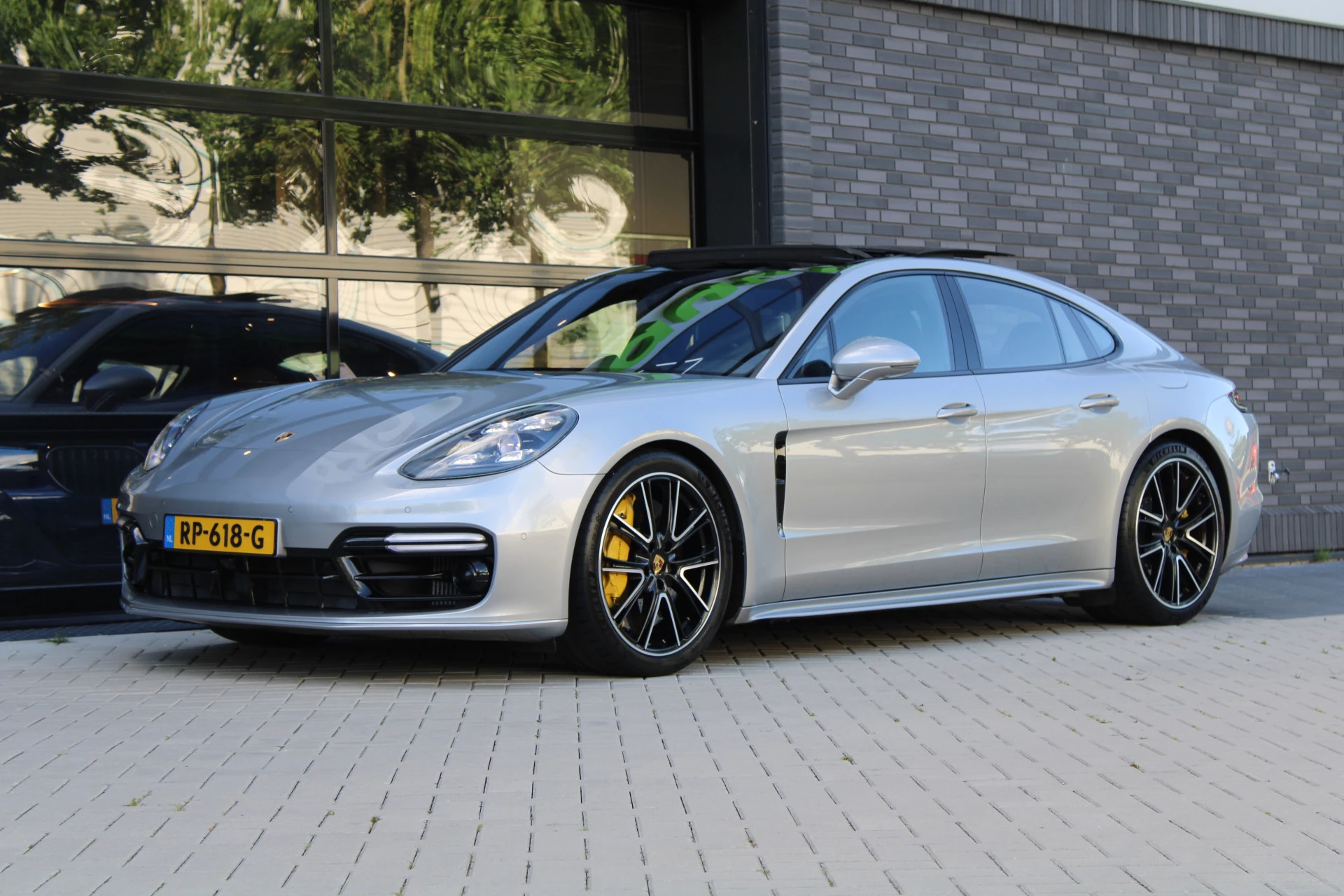 Hoofdafbeelding Porsche Panamera