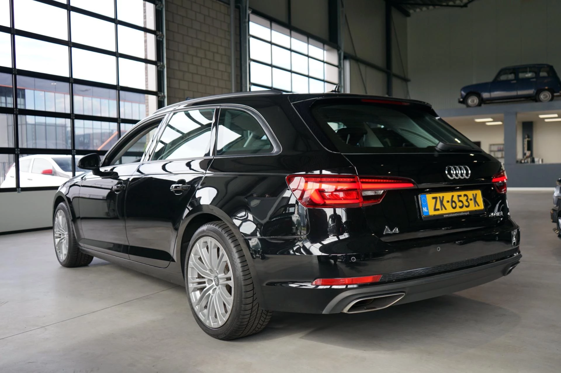 Hoofdafbeelding Audi A4