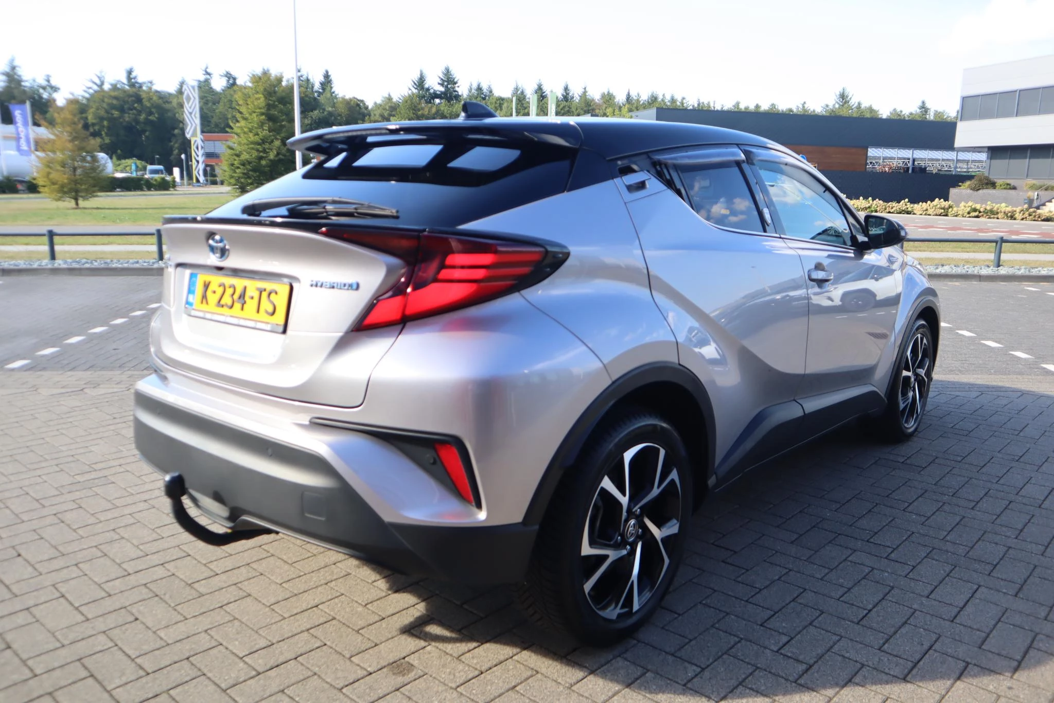 Hoofdafbeelding Toyota C-HR