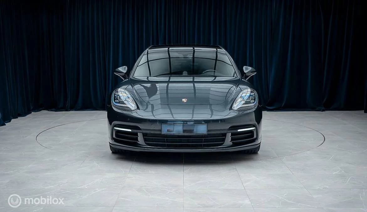 Hoofdafbeelding Porsche Panamera